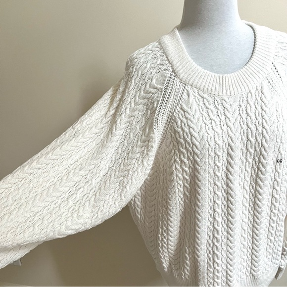 NWT~RW&CO Cable Knit Sweater~Size L~White~Batwing Sleeves - Picture 8 of 14